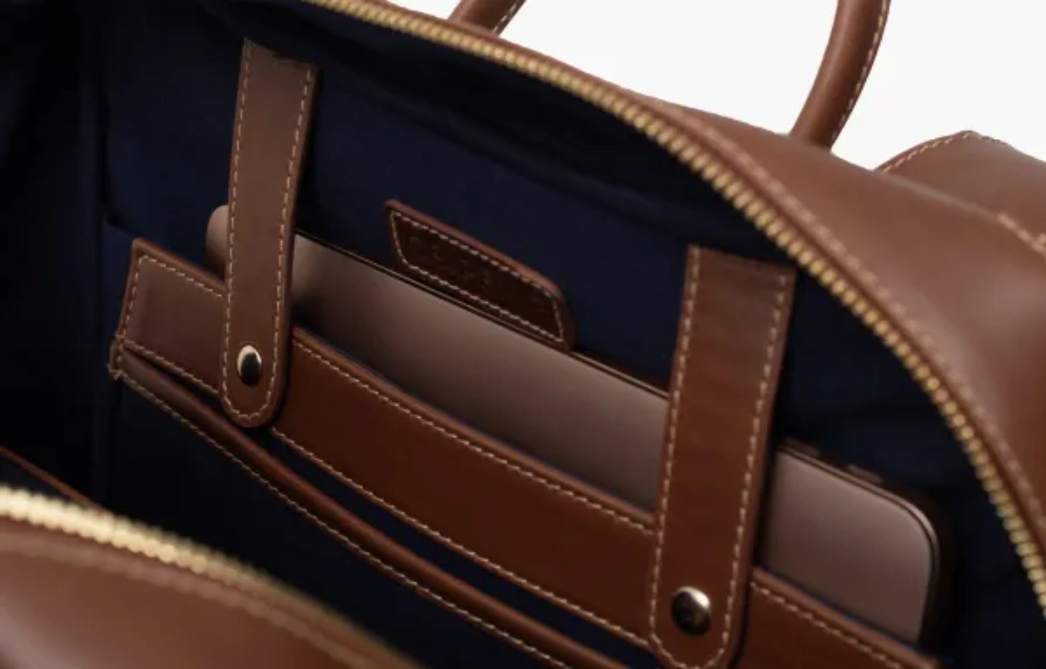 Peltskin Specter in Geneva Brown