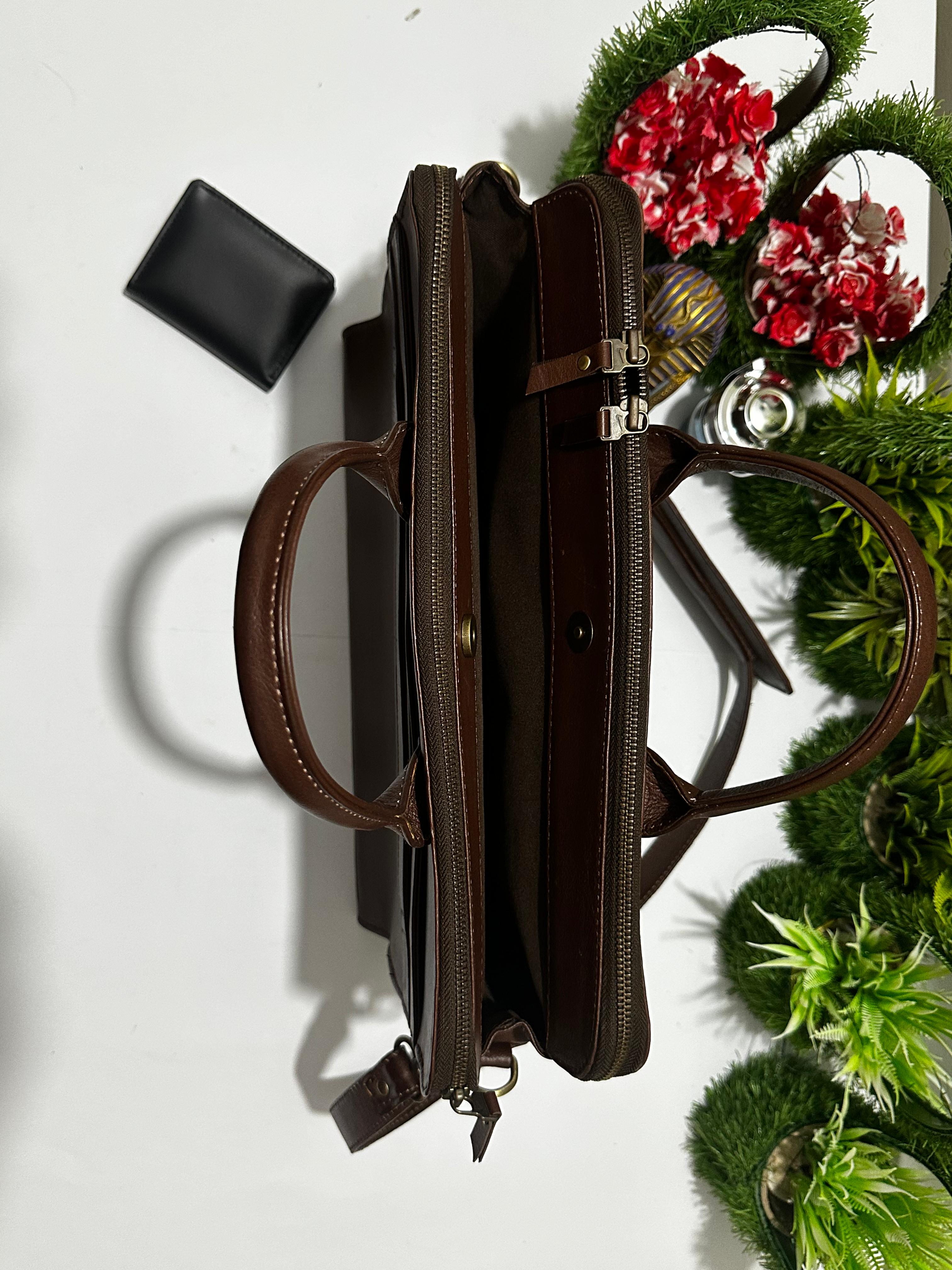 Peltskin Dark Brown Laptop Bag – Elegant and Functional Leather Briefcase